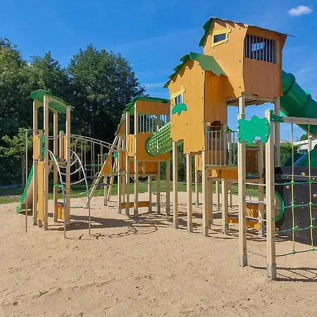 3 Bedroom Gorgeous Stacaravan In Camping *