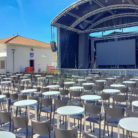 Pet Friendly Stacaravan In 3*