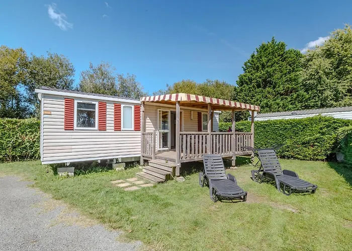 Pet Friendly Stacaravan In Kemping Les Mathes